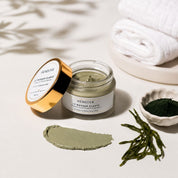 Spirulina, clay and texture of Le Masque Clarté by Hendiya